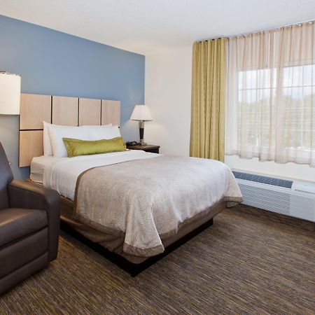 Sonesta Simply Suites Huntsville Research Park Exterior foto